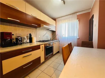 Apartament 3 camere Oradea - poza 5