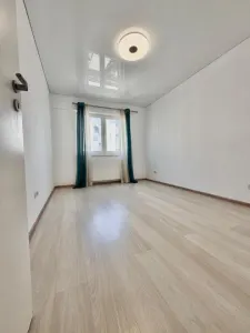 Apartament 3 camere București - poza 2