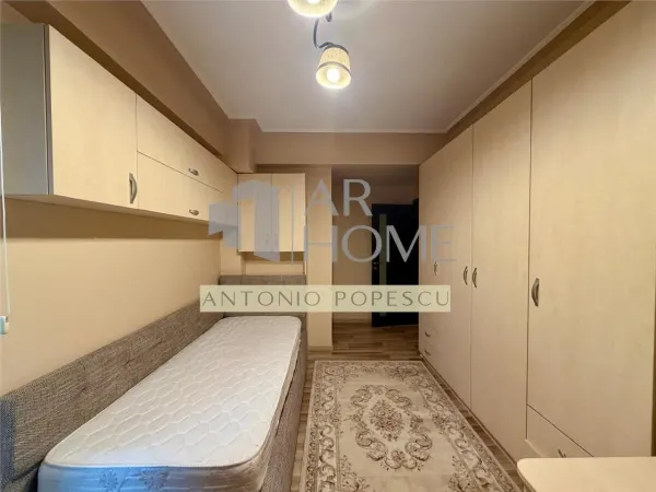 Apartament 3 camere Ploiești - poza 12
