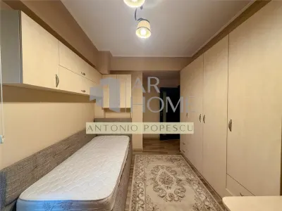 Apartament 3 camere Ploiești - poza 12