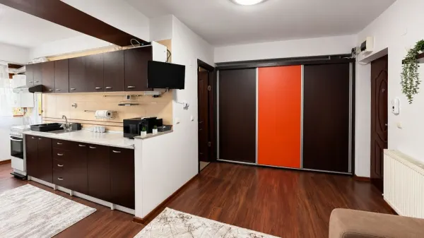 Apartament 3 camere Bacău - poza 3
