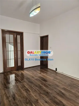 Casă 4 camere București - poza 1