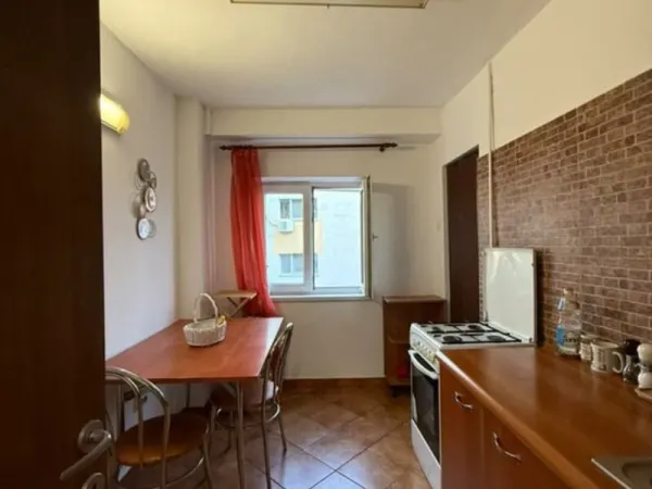Garsonieră București - poza 1