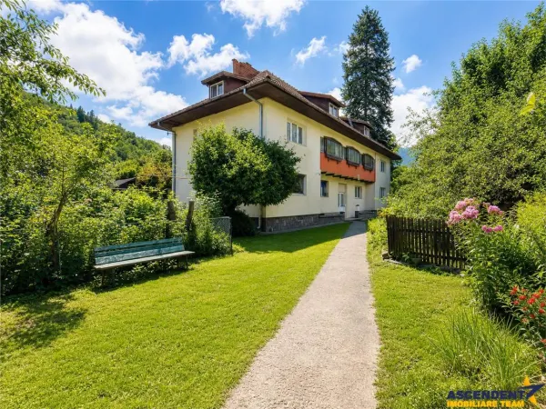 Apartament 2 camere Bușteni - poza 1