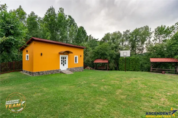 Casă 5 camere Lutoasa - poza 35