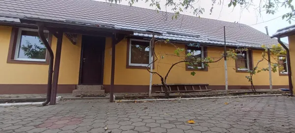 Casă 4 camere Masloc - poza 1