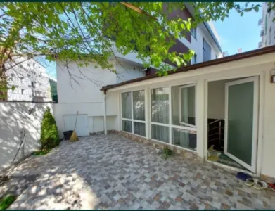 Apartament 3 camere București - poza 2