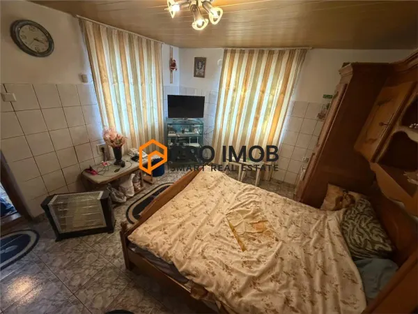 Casă 4 camere Dambroca - poza 3