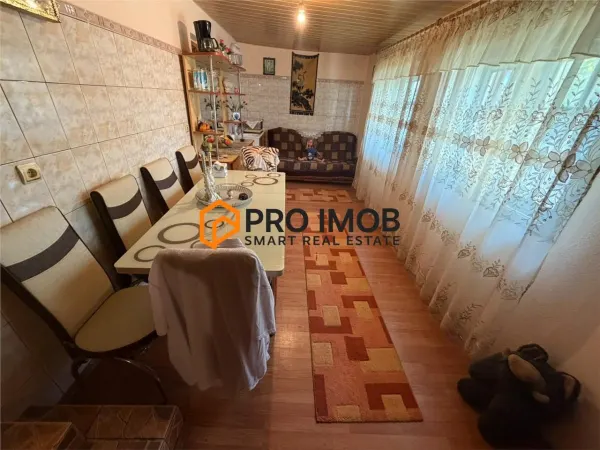 Casă 4 camere Dambroca - poza 6