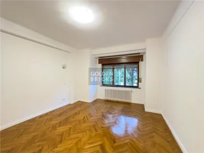 Casă 4 camere București - poza 2
