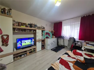 Apartament 3 camere UZINA 2, 80mp., Brasov - Brasov