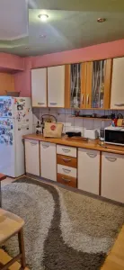 Inchiriez apartament 2 camere in zona Rogerius - Oradea