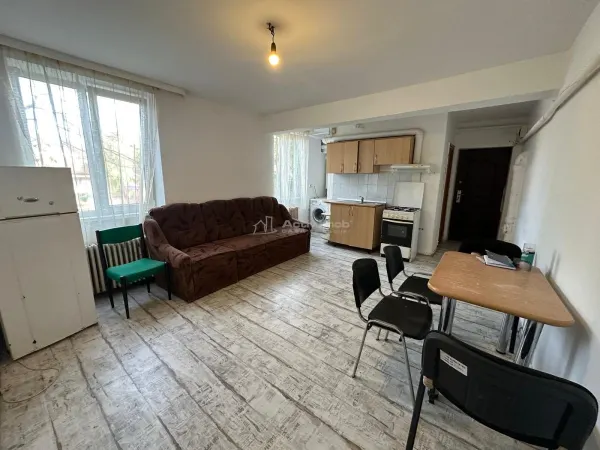 Apartament 2 camere Reșița - poza 3