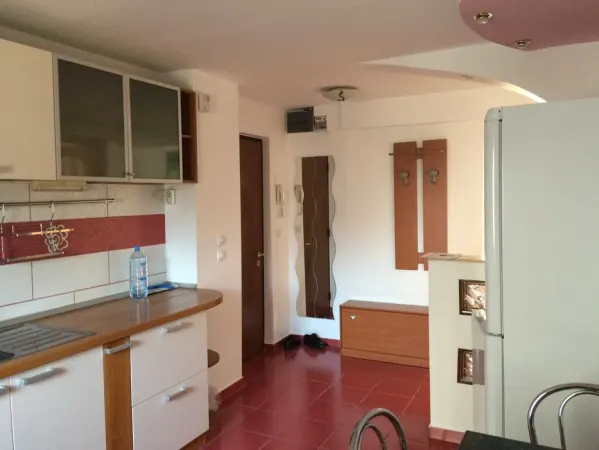 Apartament 4 camere București - poza 1
