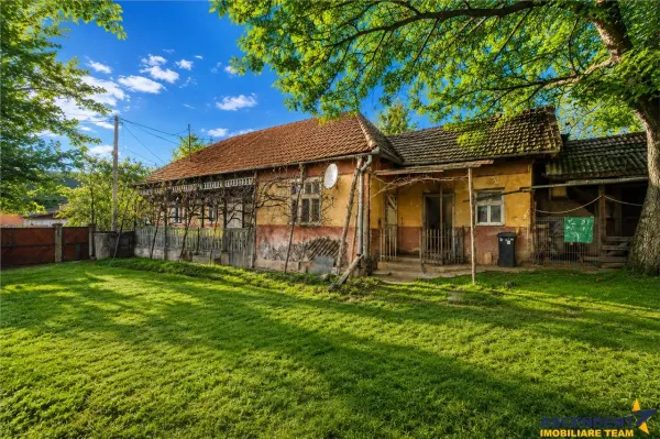 Casă 3 camere Lemnia - poza 1