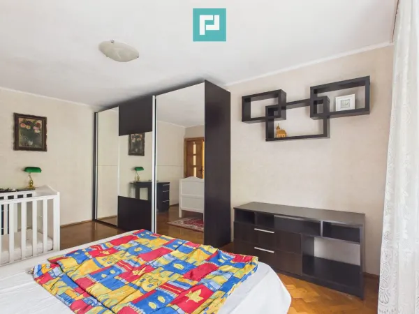 Apartament 3 camere Oradea - poza 12
