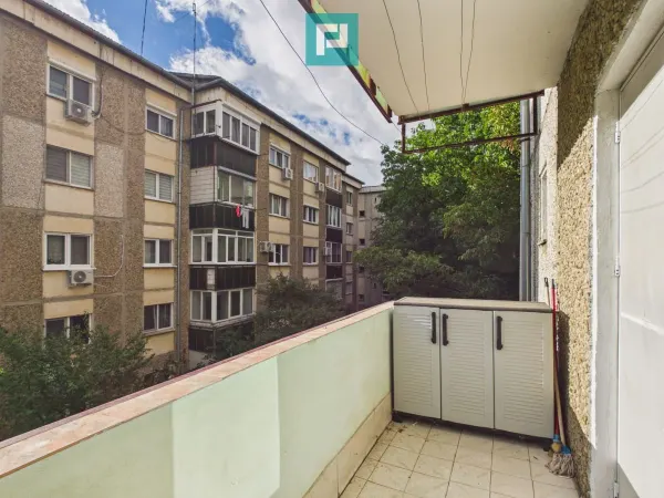 Apartament 3 camere Oradea - poza 13