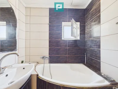 Apartament 3 camere Oradea - poza 8