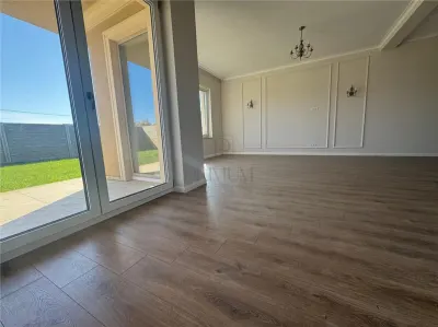 Casă 3 camere Moșnița Nouă - poza 8