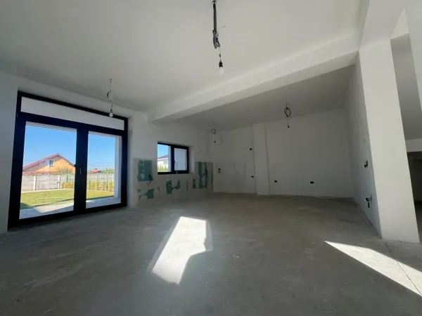 Casă 5 camere Moșnița Nouă - poza 13