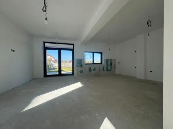 Casă 5 camere Moșnița Nouă - poza 19