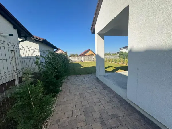 Casă 5 camere Moșnița Nouă - poza 6