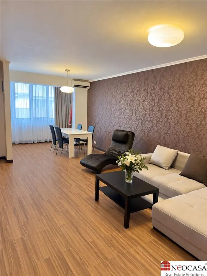 Apartament 3 camere București - poza 1
