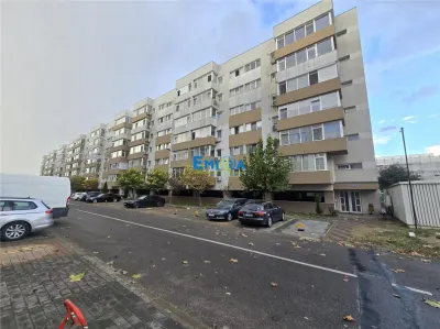 Apartament 2 camere de inchiriat  bloc Fiald, etaj 1, parcare - Bacau