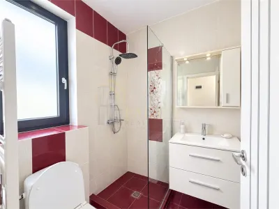 Casă 4 camere Rediu - poza 19