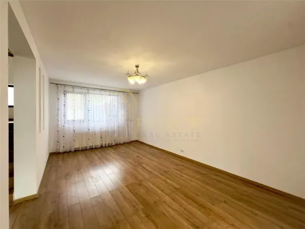 Casă 4 camere Rediu - poza 3
