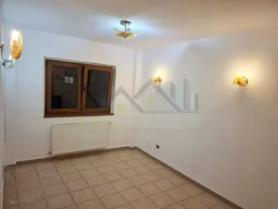 Apartament 4 camere Brașov - poza 2