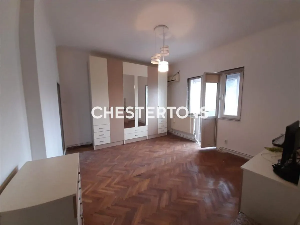 Apartament 3 camere București - poza 1