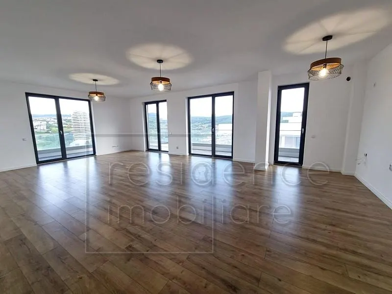 Apartament 4 camere Cluj-Napoca - poza 1