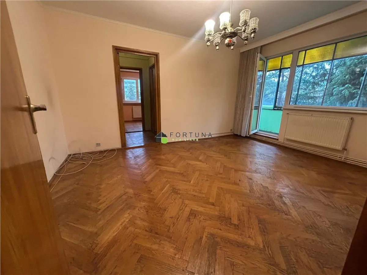 Apartament 2 camere Brașov - poza 1