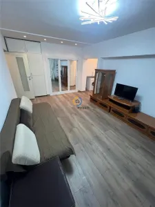 Exclusiv!!! Apartament doua camere Fratii Golesti, mobilat si utilat - Pitesti