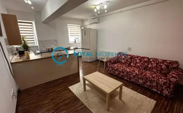 Apartament 3 camere Ploiești - poza 1