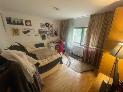 Apartament 4 camere București - poza 2