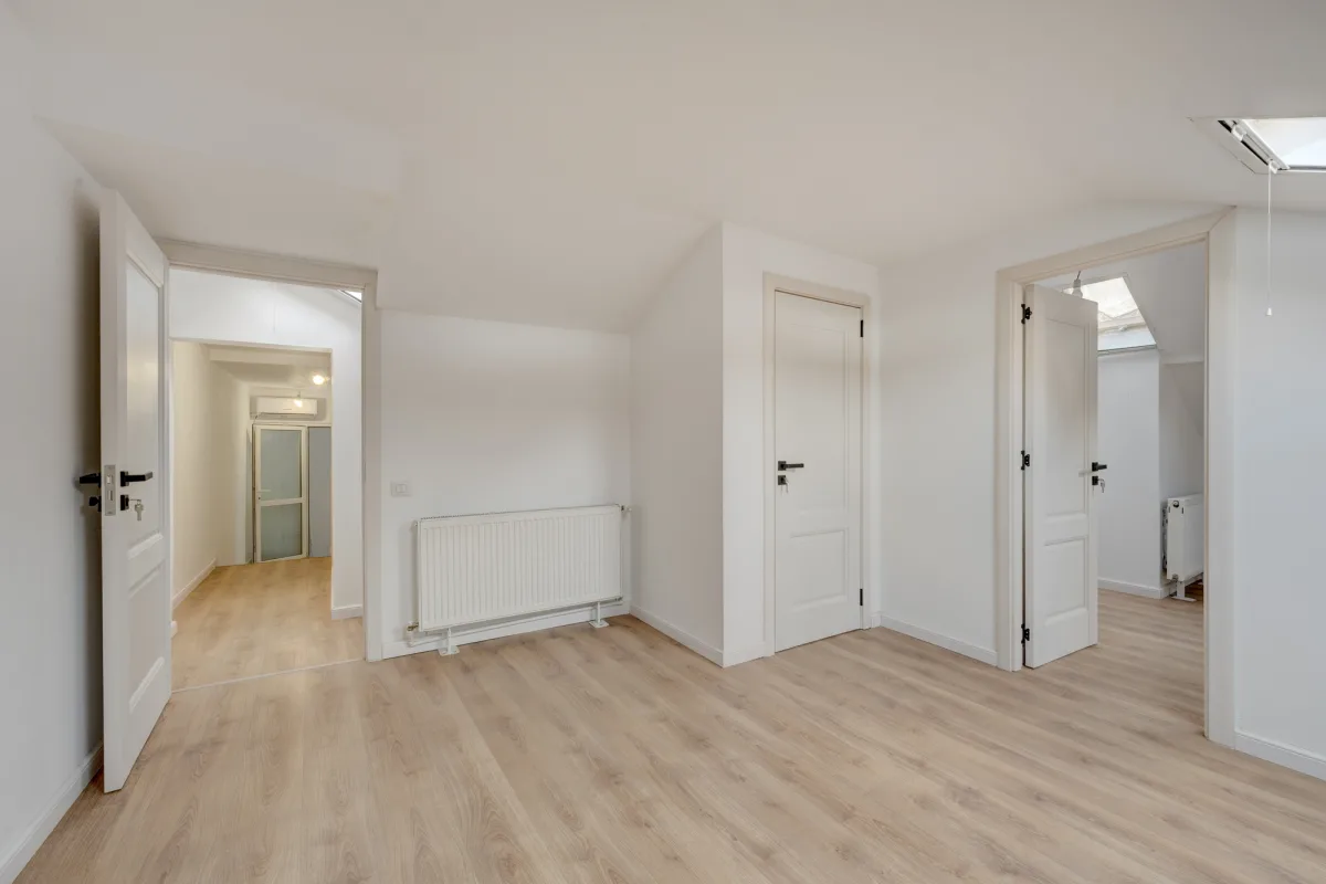 Casă 8 camere București - poza 11