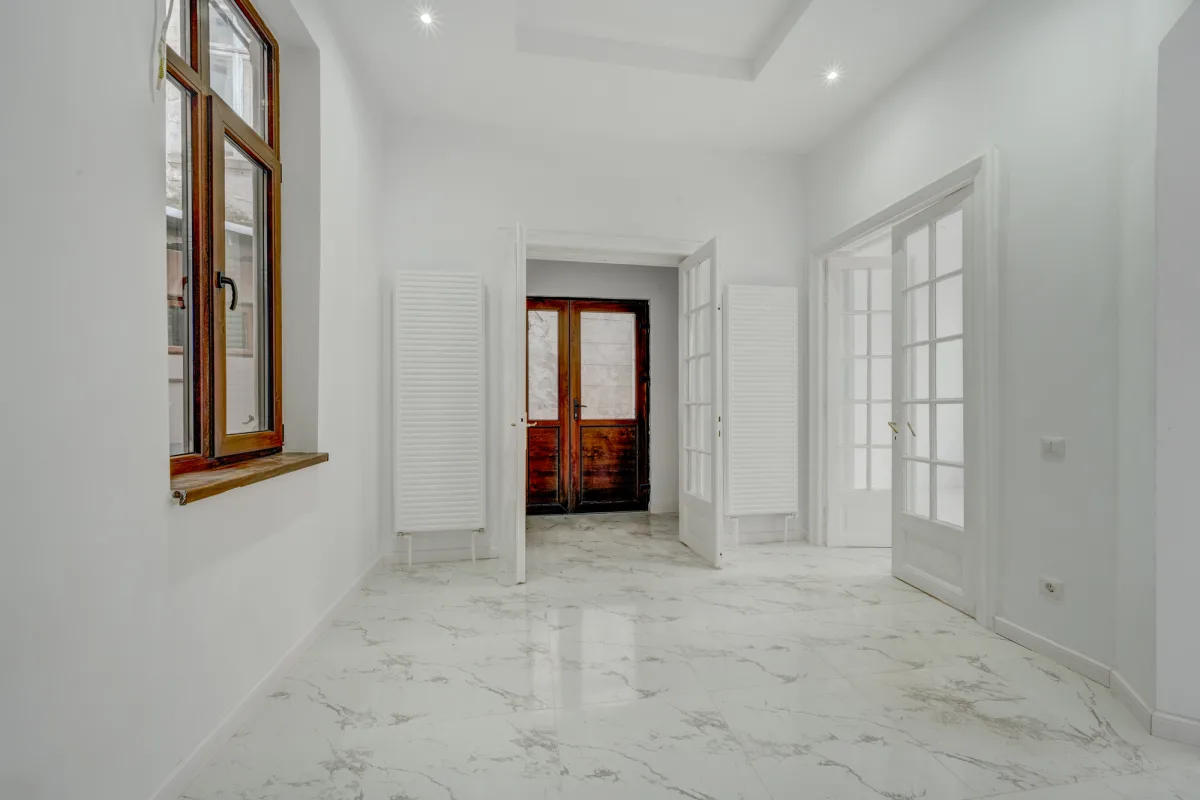 Casă 8 camere București - poza 2