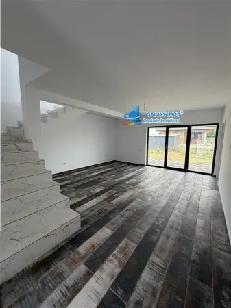 Casă 4 camere Teghes - poza 14