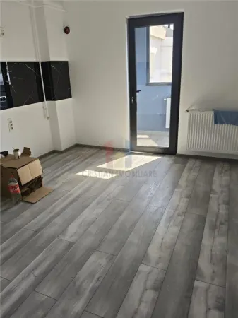 Apartament 3 camere Brăila - poza 1