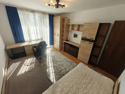 Apartament 4 camere Oradea - poza 5