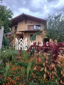 Casă 4 camere de vânzare | Dăești | 138 mp | teren 2.800 mp - Daesti