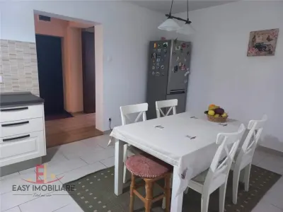 Apartament 3 camere Târgu Mureș - poza 2