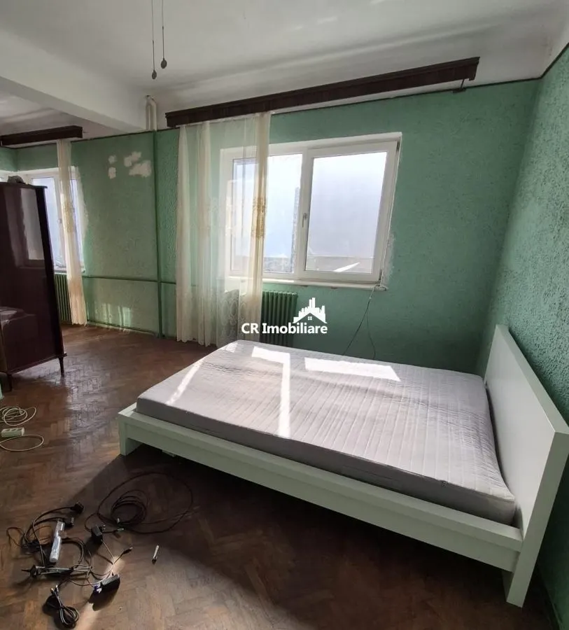 Casă 4 camere București - poza 1
