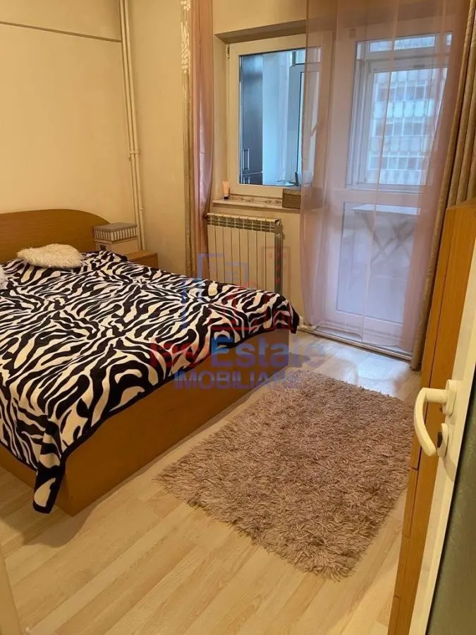 Apartament 3 camere Iași - poza 1