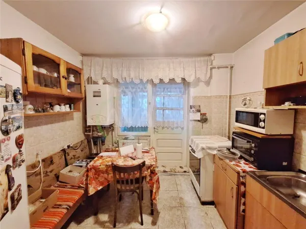 Apartament 3 camere Bacău - poza 7