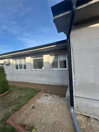 Casă 5 camere Urseni - poza 2
