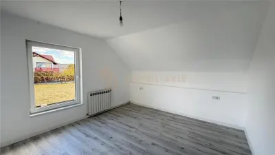 Casă 4 camere Satu Nou de Jos - poza 17