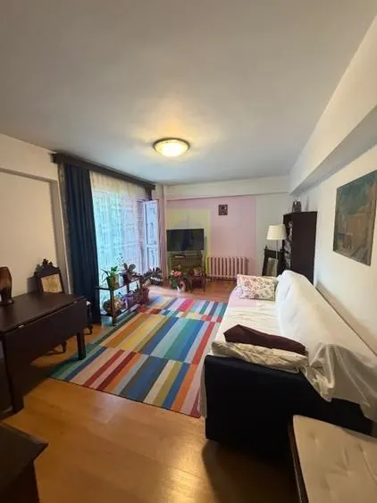 Apartament 4 camere București - poza 1